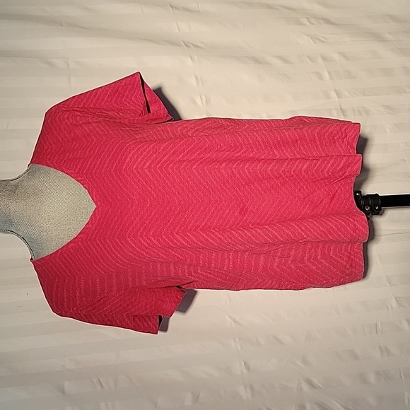 Tommy Hilfiger Red V-Neck Short Sleeve Shirt, Size: XL - Picture 1 of 8